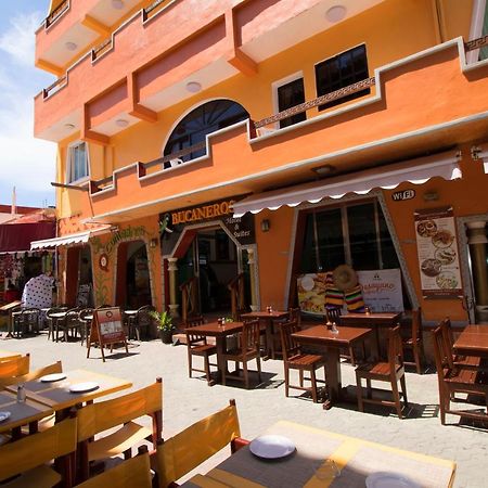 Hotel Bucaneros Isla Mujeres Kültér fotó