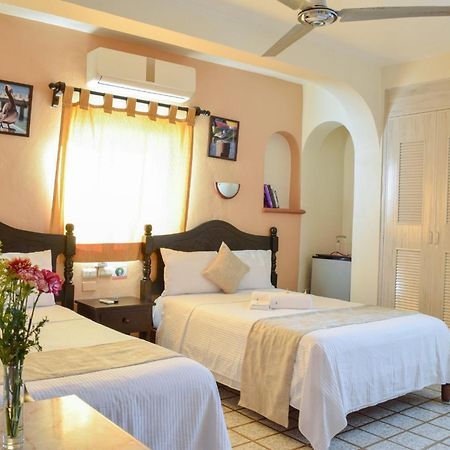 Hotel Bucaneros Isla Mujeres Kültér fotó